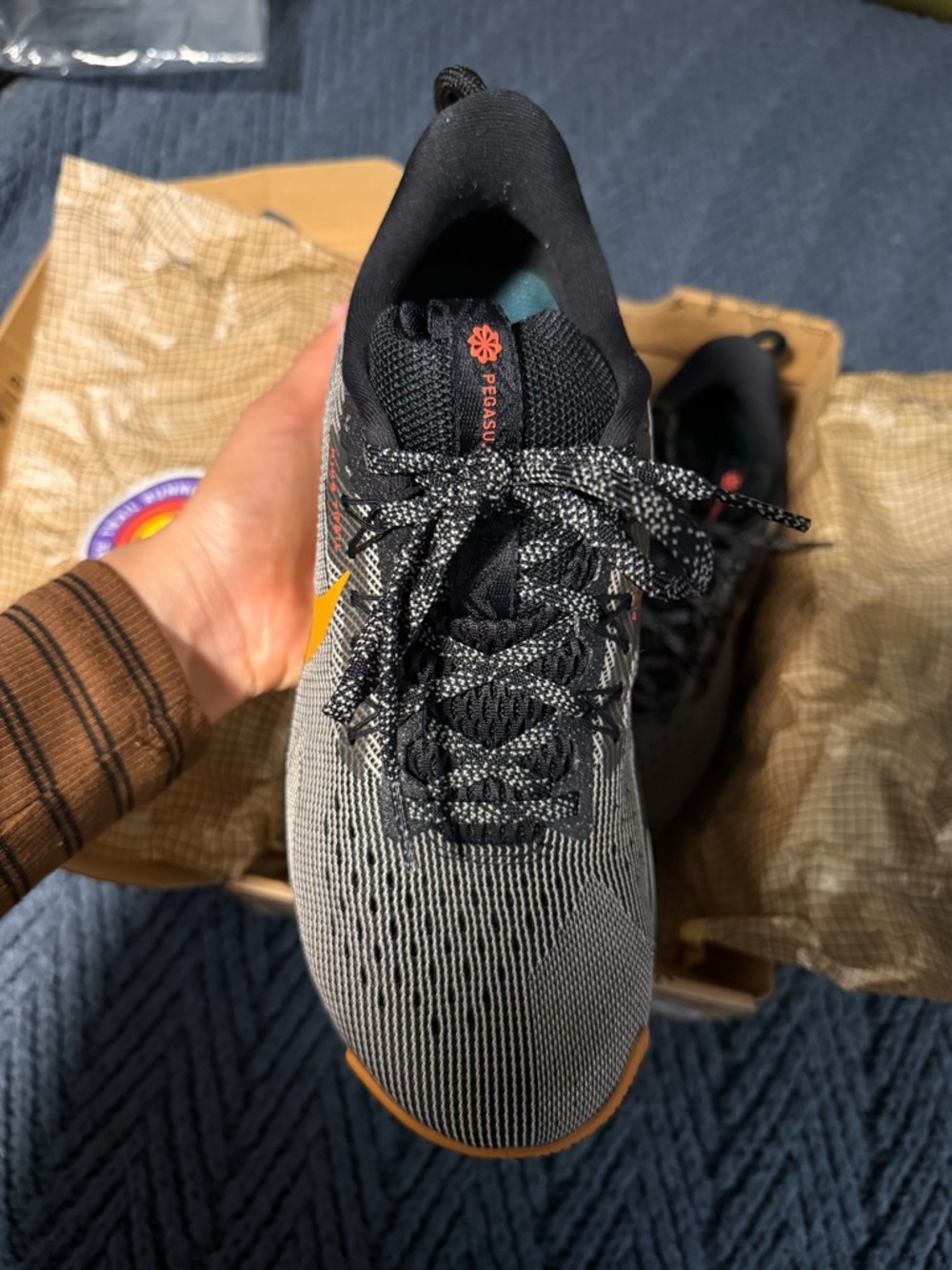 Nike Reactx Pegasus trail 5: Black/ desert men’s: 6.5 women’s 8 - Picture 5 of 8